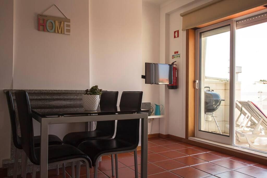Апартаменти Casa Da Elsa- Estacionamento Privado Gratuito Ґафанья-да-Назаре Екстер'єр фото
